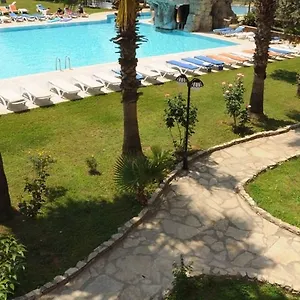 Hotel Club Caprice Armutalan